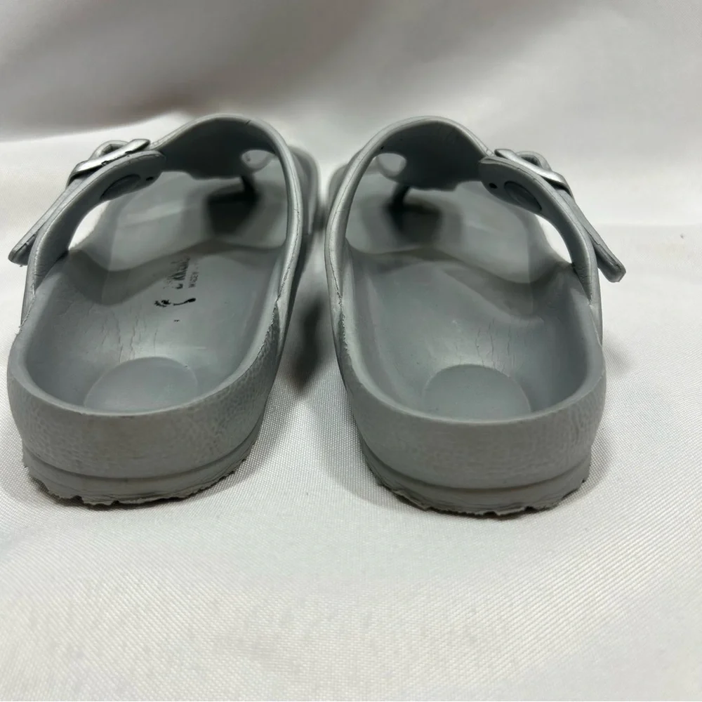 Birkenstock | Silver Gizeh Eva Rubber Sandals Kids Big Girls Size US 3/EU 34 - Picture 5 of 9